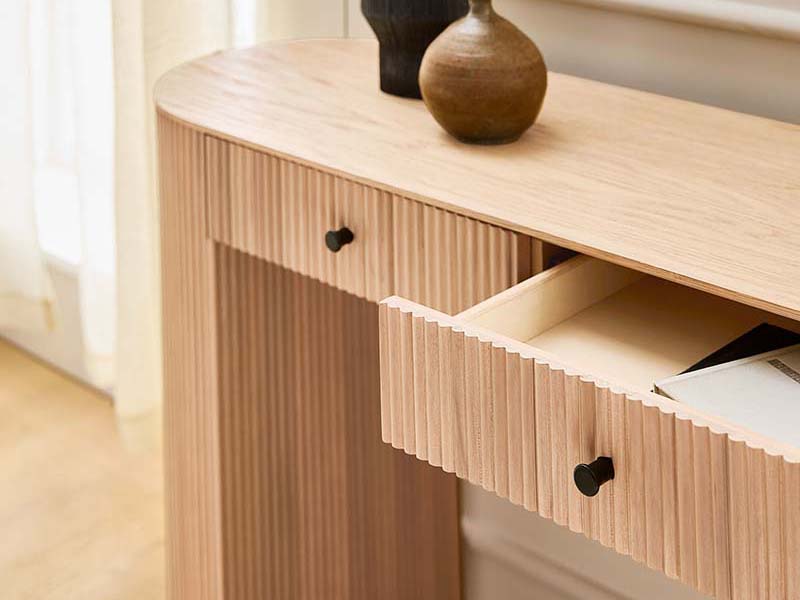 Oak Veneer Over Engineered Wood Top and Sides Console Covered in a Blonde finish Wood Console With Drawers