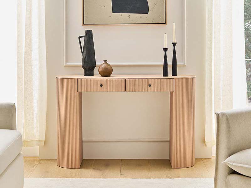 Oak Veneer Over Engineered Wood Top and Sides Console Covered in a Blonde finish Wood Console With Drawers