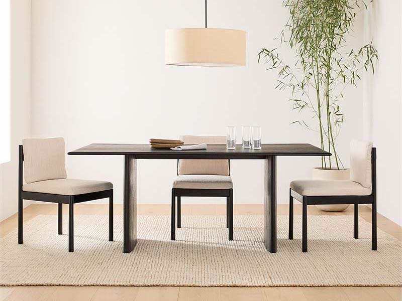 Natural Color Solid Wooden Dining Table Modern Substantial Dining Table with Graceful Lines