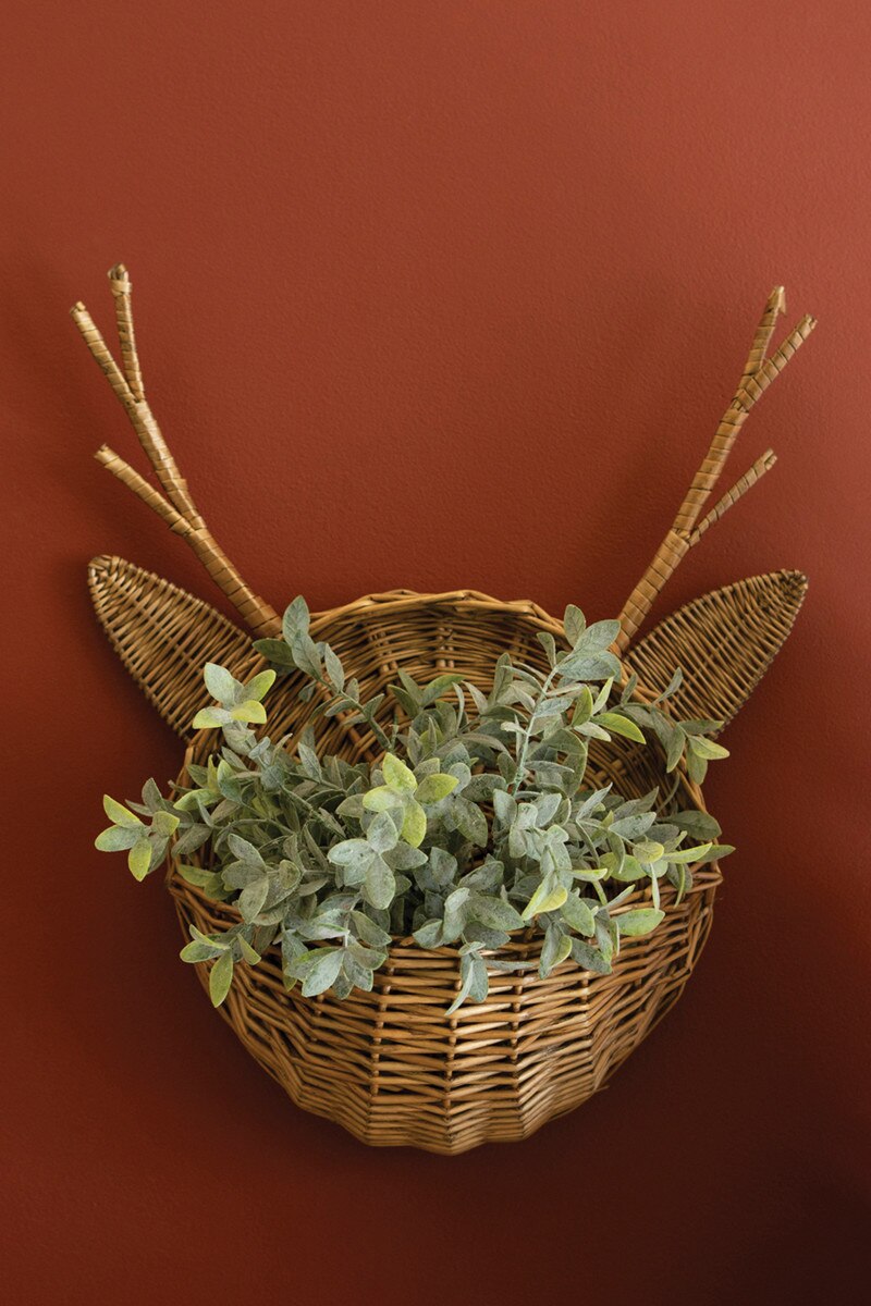 Wicker Wall Deer Basket