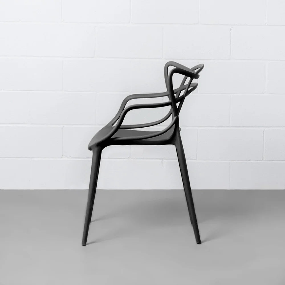 MASTER - Black Chair