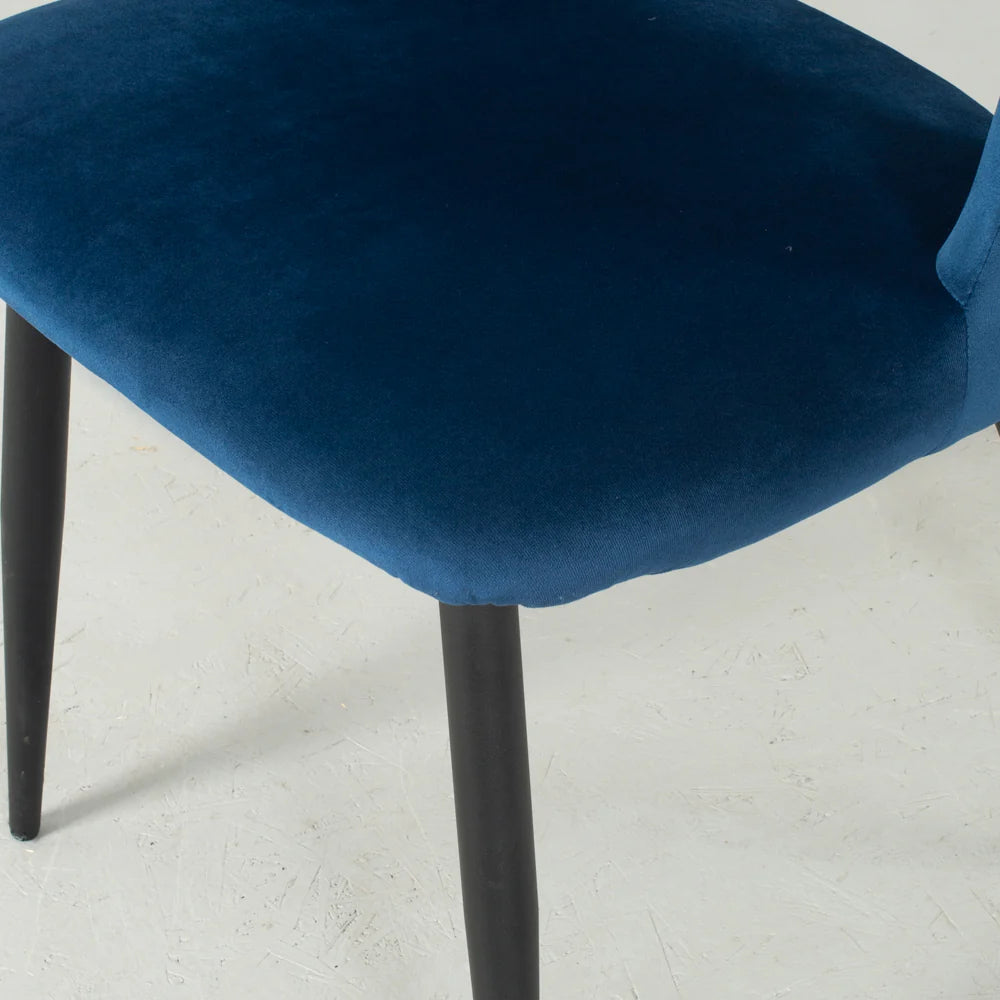 WALTER - Blue Velvet Chair